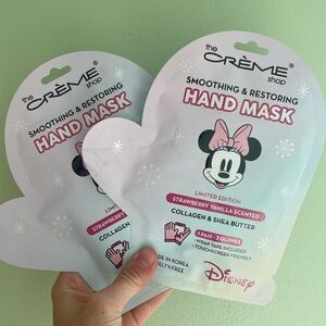 Soothing and restoring hand masks